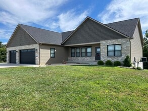 Building Photo - 25 Gregory Michael Ln