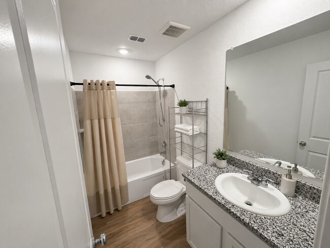 Foto del edificio - 1125 Desert Willow Dr
