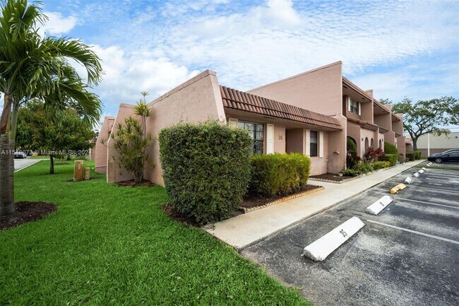 Building Photo - 35 Cortez Way