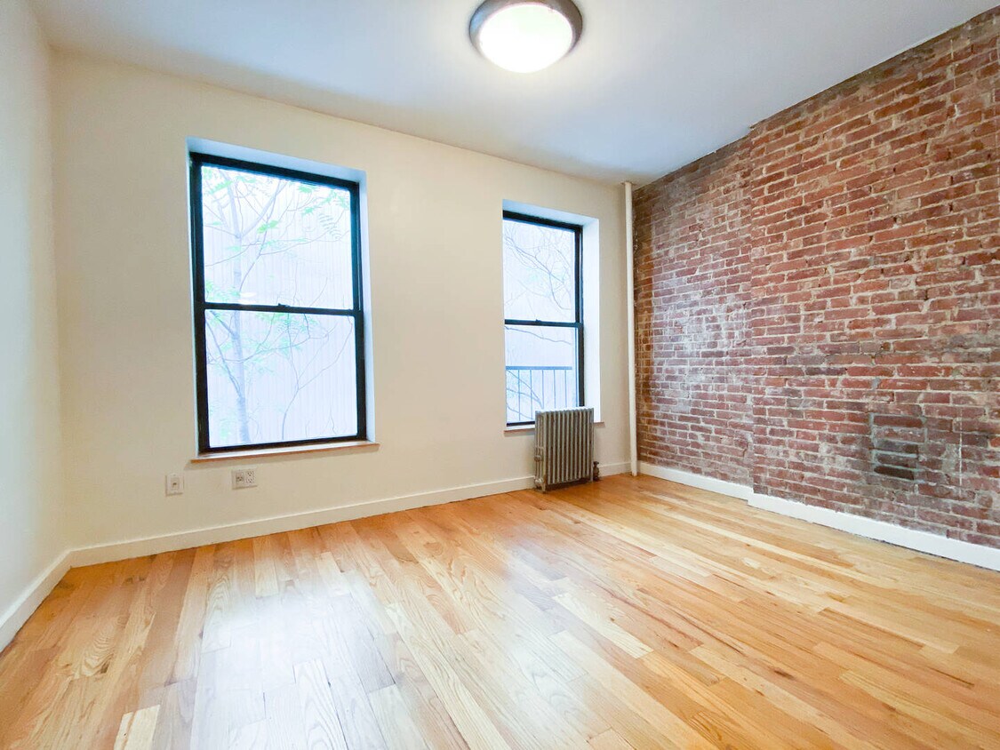 Foto del edificio - 435 W 54th St