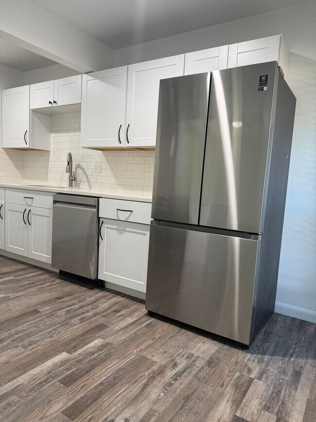 Foto del edificio - 4317 Hartford St