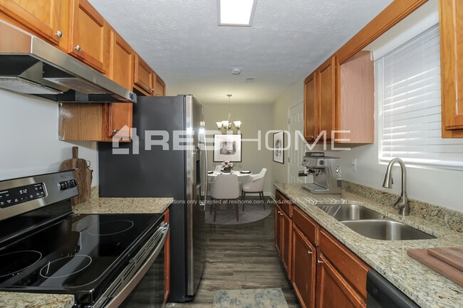 Building Photo - 980 Winterside Ln