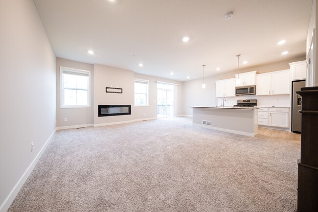Building Photo - 14160 Addison Trl