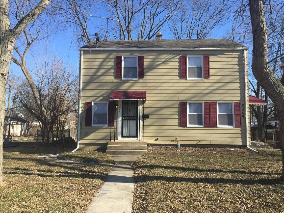 Primary Photo - 5047 Jefferson St