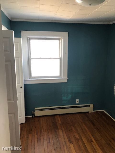 Building Photo - 3 br, 1 bath House - 1384 Sassaquin Ave