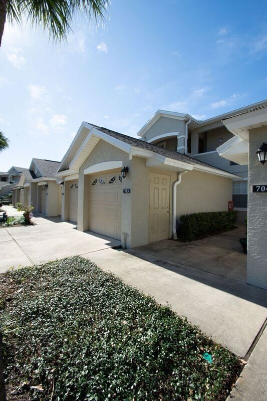 Building Photo - 9416 Myrtle Creek Ln
