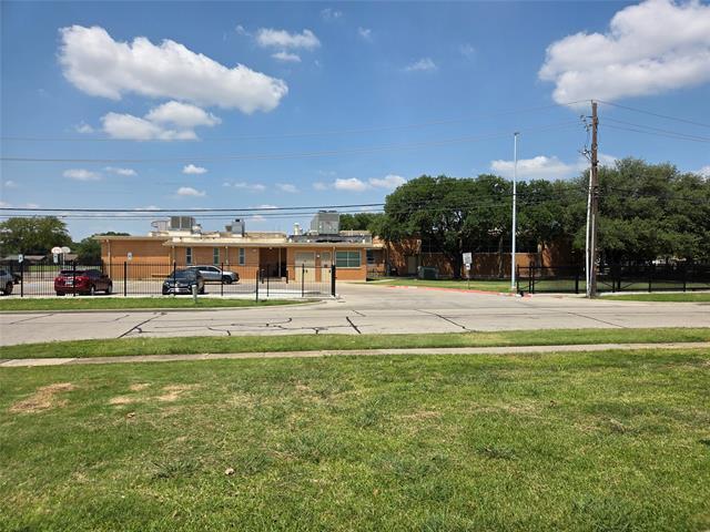 Building Photo - 12622 Templeton Trail