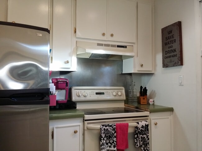 Photo - 2015 Olivera Rd Townhome