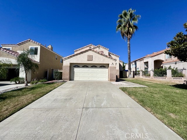 Primary Photo - 39789 Via Castana