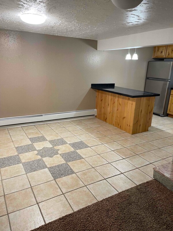 Building Photo - 56 Kingdon Ln