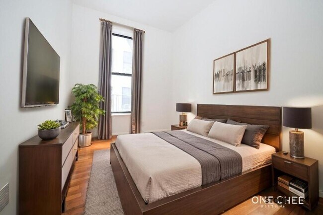 Building Photo - 2 bedroom in New York NY 10026
