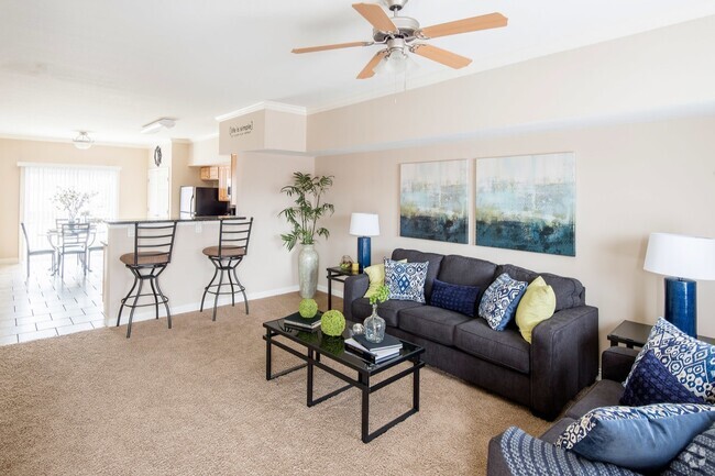 Building Photo - Townhomes by Element Communities Columbia ...