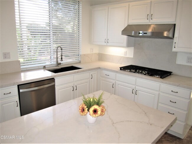 Building Photo - 1984 Winterset Pl