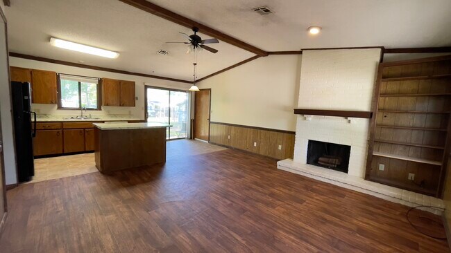 Living Room - 206 S Oak Hill St