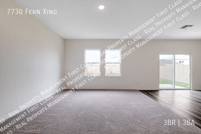 Foto del edificio - 7730 Fern Xing