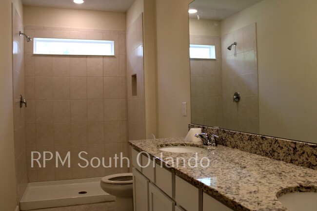 Foto del edificio - 4 bedroom, 2 bath home Kissimmee