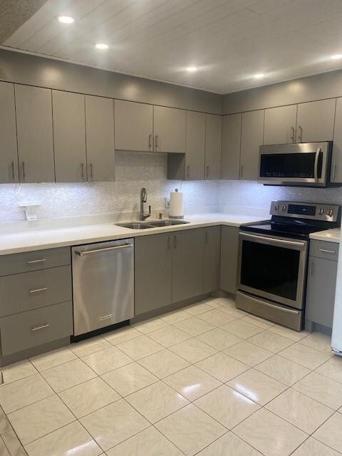 Foto del edificio - 2851 NE 183rd St