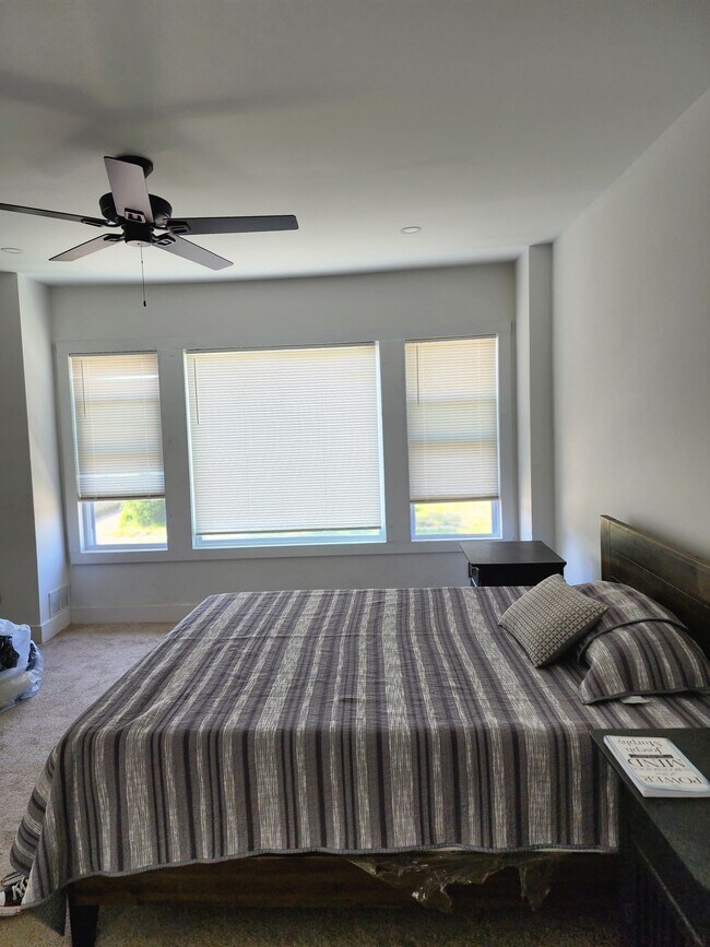 Foto del edificio - 1727 Glynn Ct