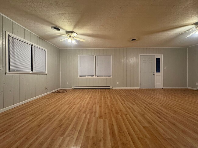 Foto del edificio - House For Rent