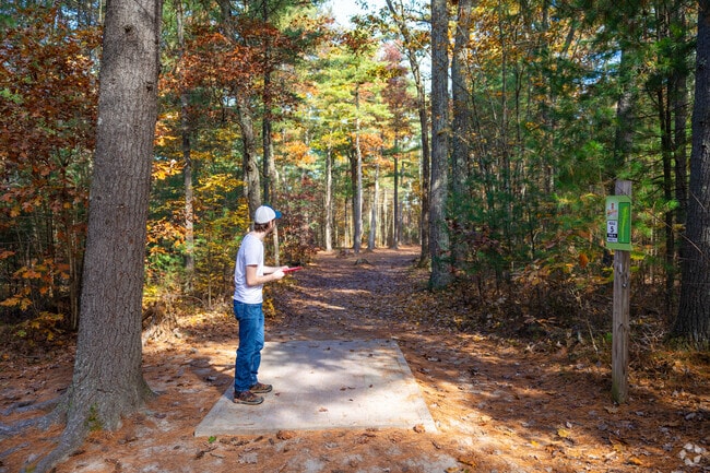 Spend an afternoon at the Muldoon Disc Golf Course in Pelham, NH.