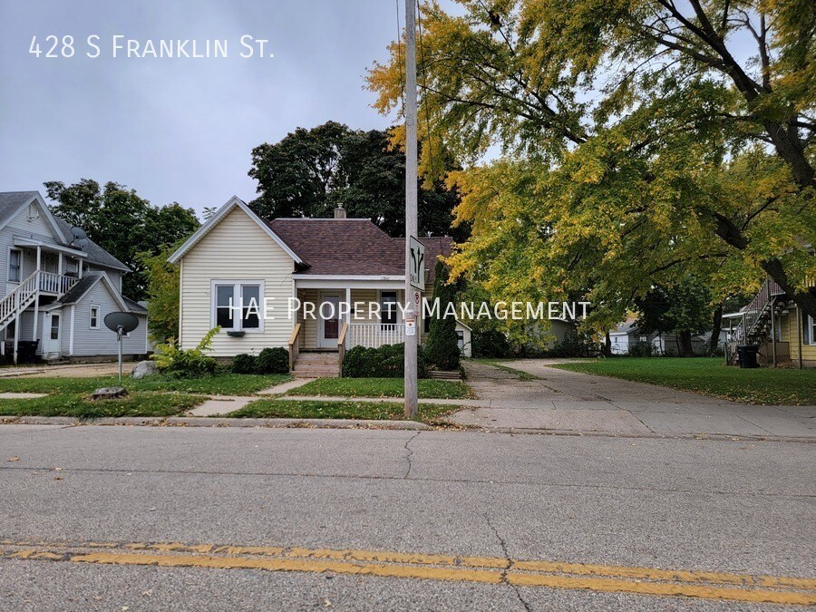 Primary Photo - 428 S Franklin St.