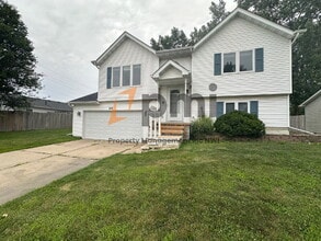 Building Photo - 219 Sandalwood Dr