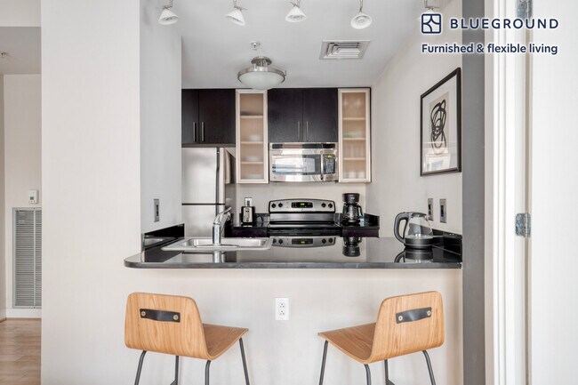 Foto del edificio - 733 15th St NW