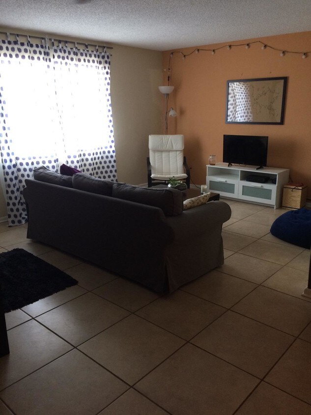 Living Room - 8401 SW 107th Ave