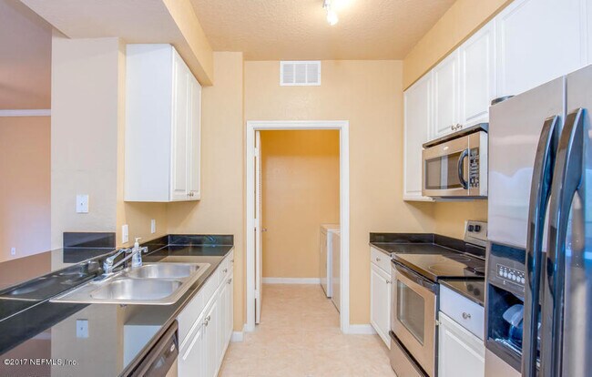 Foto del edificio - 5617 Bowden Rd