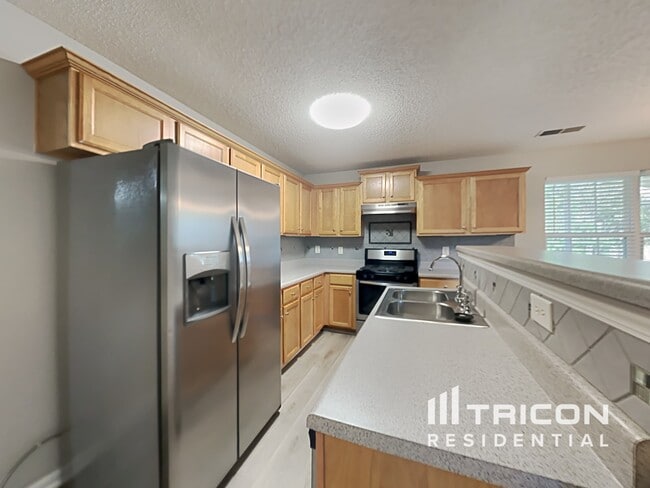 Building Photo - 3445 Terrier Tr