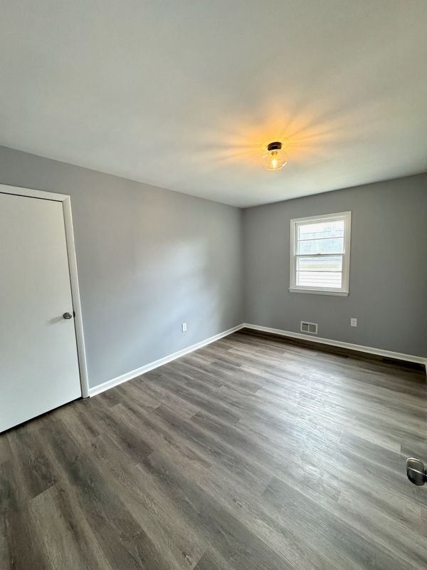 Foto del edificio - 4917 Manheim Ave