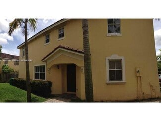 Building Photo - 14962 SW 9th Terrace