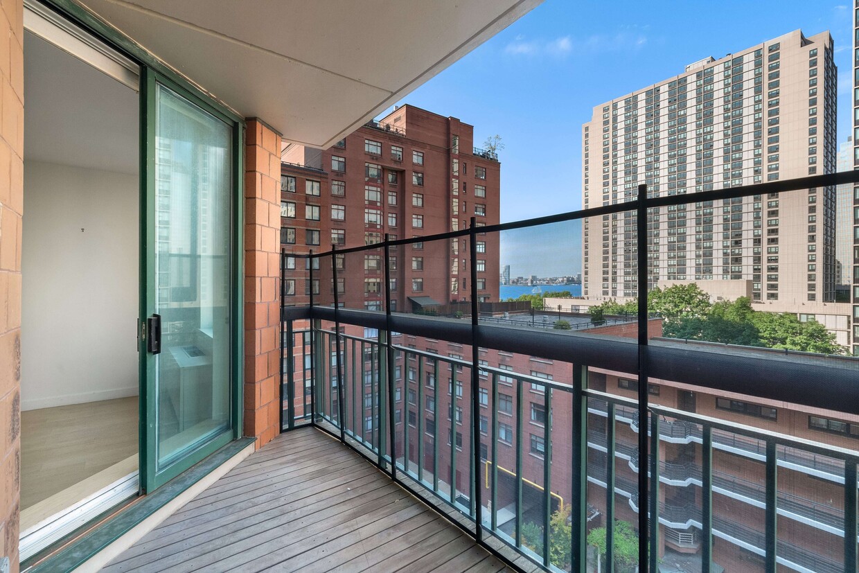 333 Rector Pl Unit 900, New York, NY 10280 Apartment for Rent in New