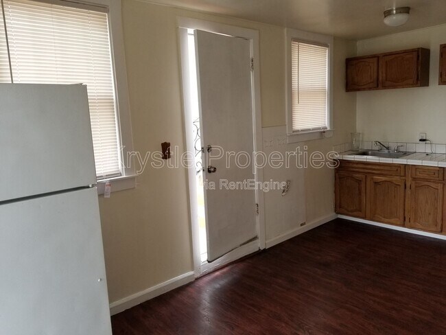 Foto del edificio - 505 Hichborn St