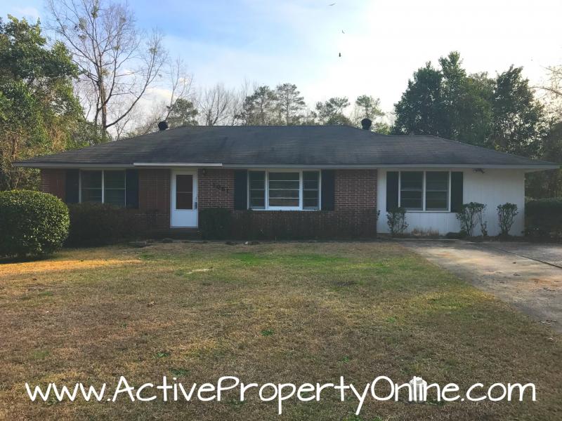 Foto principal - 1061 S Pine Knoll Dr