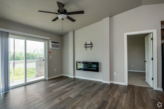 2HAB, 2BA - 929 ft² - Sala de estar - Fox Crossing Creek Apartments