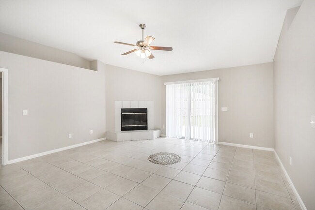 Building Photo - 2222 Thomas Lynch Ct