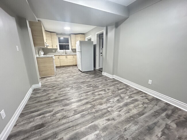 Photo du bâtiment - 307 W 2nd St