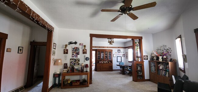 Foto del edificio - 807 Chicago St