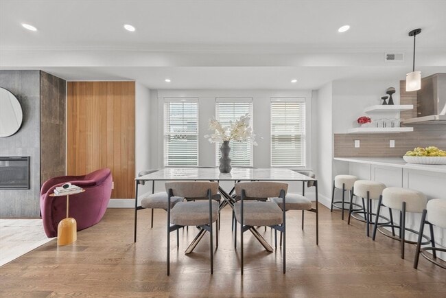 Building Photo - 72 Governor Winthrop Rd