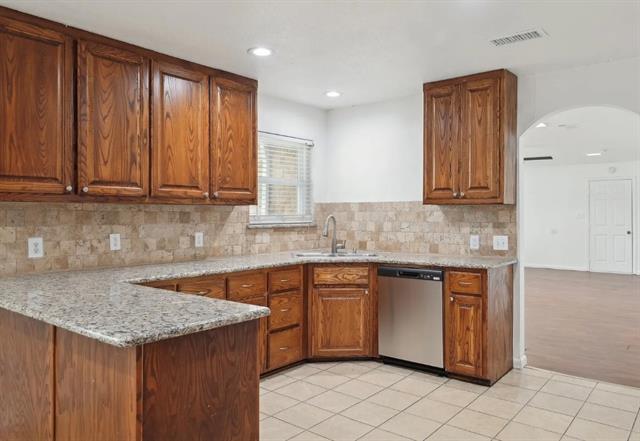 Building Photo - 3817 Trail Lake Dr
