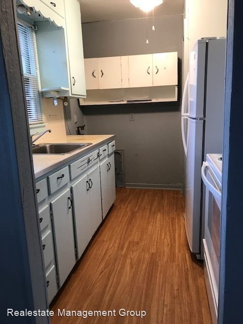 Foto del edificio - 3 br, 1 bath House - 4910 W Maple