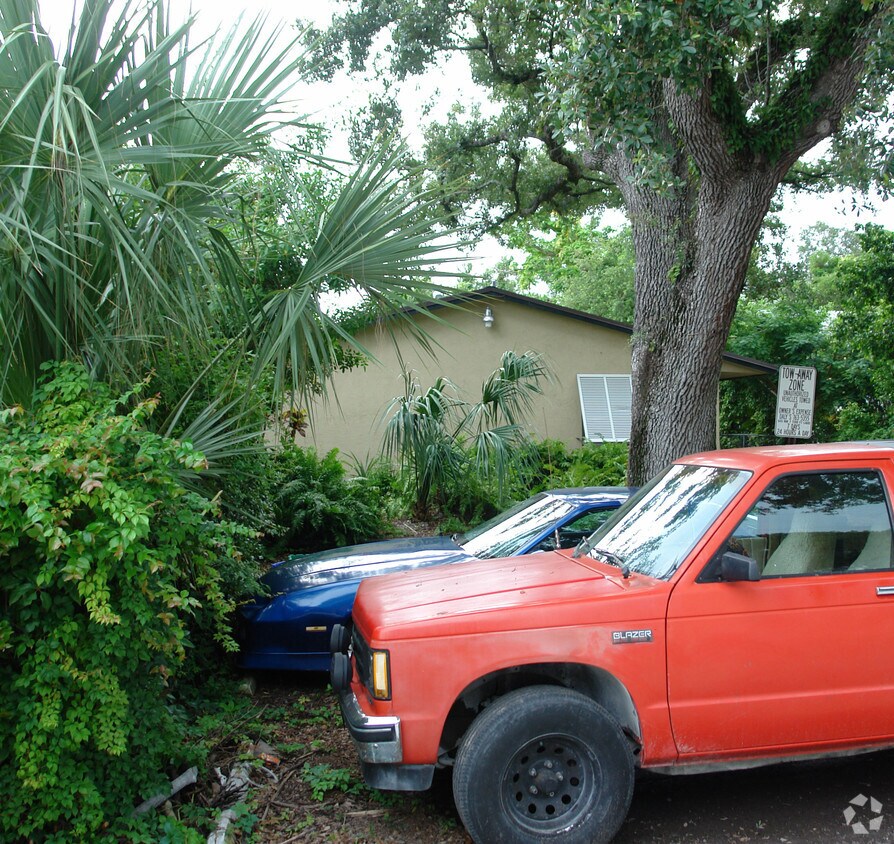 Building Photo - 920 Las Olas Blvd