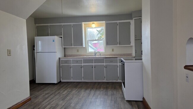 Foto del edificio - 212 S Badger Ave