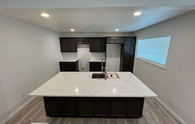 Building Photo - $0 First Month's Rent / $0 Deposit at Move-in