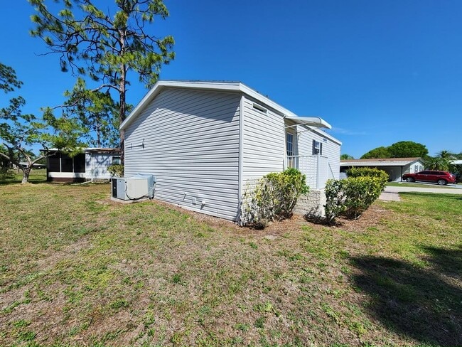 Foto del edificio - 19237 Cedar Crest Ct