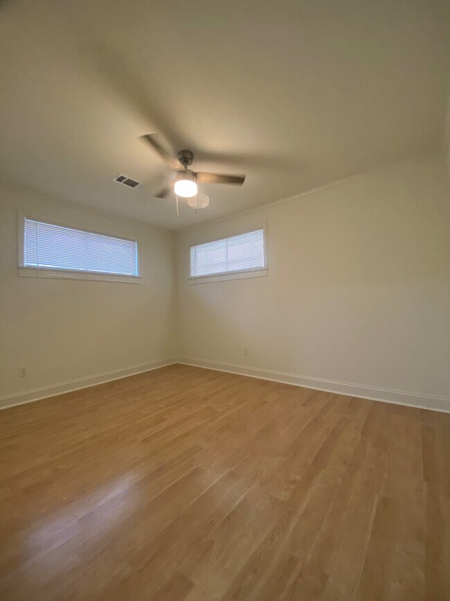 Building Photo - 3205 Cypress St