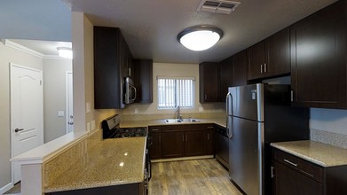 Deer Valley Apartment Homes photo'