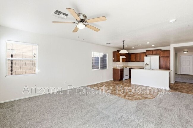 Building Photo - 3765 E Superior Rd