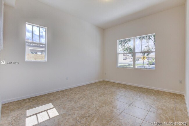 Building Photo - 11822 SW 244th Ln